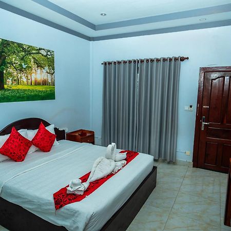 Golden Bakong Boutique Hotel เสียมราฐ ภายนอก รูปภาพ