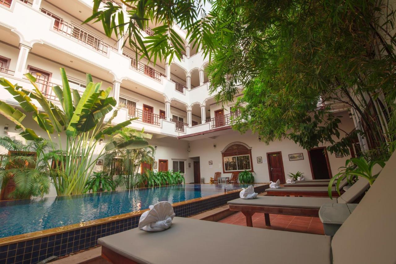 Golden Bakong Boutique Hotel เสียมราฐ ภายนอก รูปภาพ