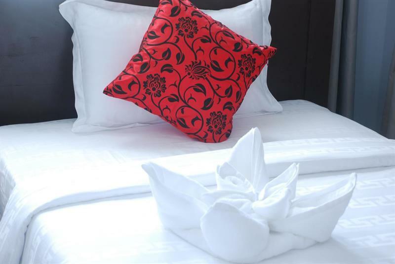 Golden Bakong Boutique Hotel เสียมราฐ ภายนอก รูปภาพ